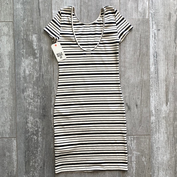 🔥🔥BILLABONG - SHORE THING DRESS🔥🔥 - Picture 6 of 7